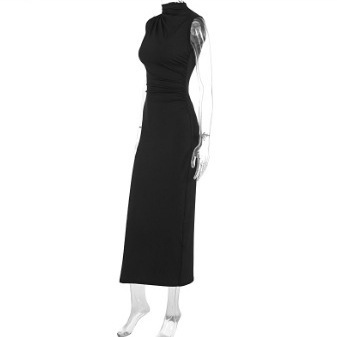 black elegant dress sleevless