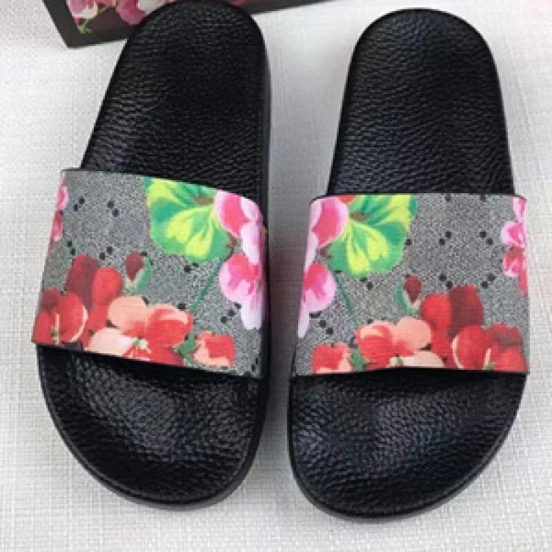 25 Long-Term Foreign Trade Cross-Border Supply Men's and Women's Adult Sandals Women's Sandals Casual Slippers for Women Adults