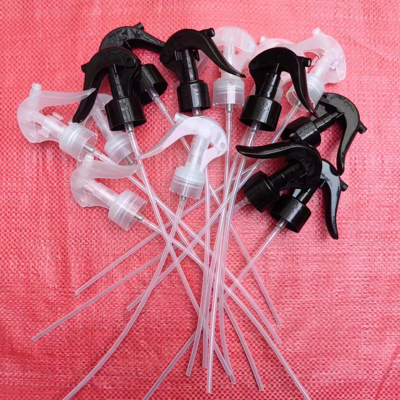 Распылительная насадка для удаления клещей, бытовая маленькая мышь, детский распылитель, насадка для мелкого тумана, не требующая стирки, головка для удаления клещей, распылитель