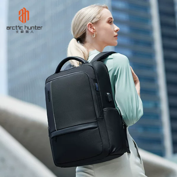 High-end business backpack for men, made of high-quality Oxford cloth, durable, with large capacity, lightweight, and suitable for commuting and carrying a laptop