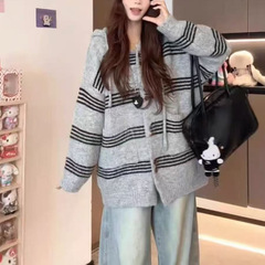 韩系秋冬季新款宽松条纹针织衫女连帽慵懒风休闲撞色毛衣开衫上衣