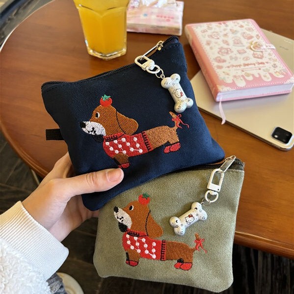 Cute Suede Dachshund Dog Card Bag Women's Headphones Lipstick Aunt Towel Cosmetic Bag Outgoing Portable Carry-on Bag