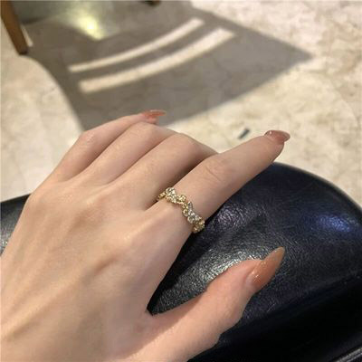 Famous star elegant micro-set butterfly ring for women, Korean minimalist Ins personality diamond-studded finger ring, index finger ring, live broadcast wholesale