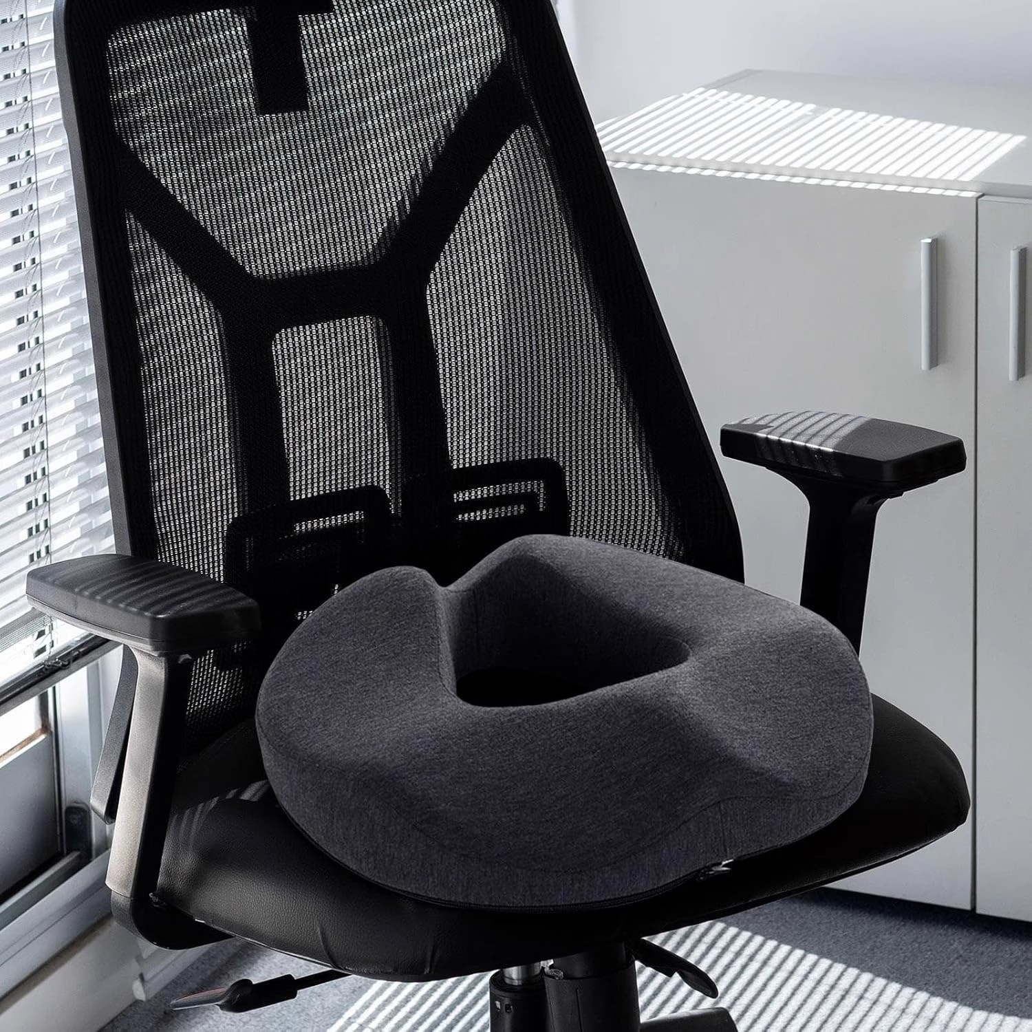 Office Seat Cushion for Long Sitting, Hollow and Breathable, Chair Cushion for Beautiful Buttocks, Lumbar and Tailbone Support, Car Seat Cushion for Waist Protection