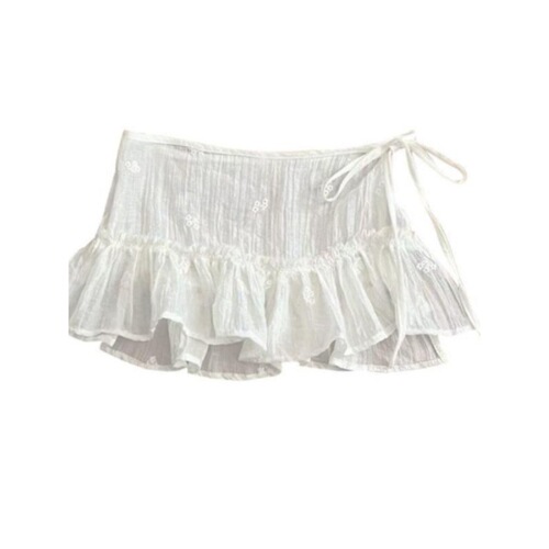 Korean-style sweet tulle mini skirt with lace waistband, versatile sweet niche design, layered lace tulle mini skirt trend