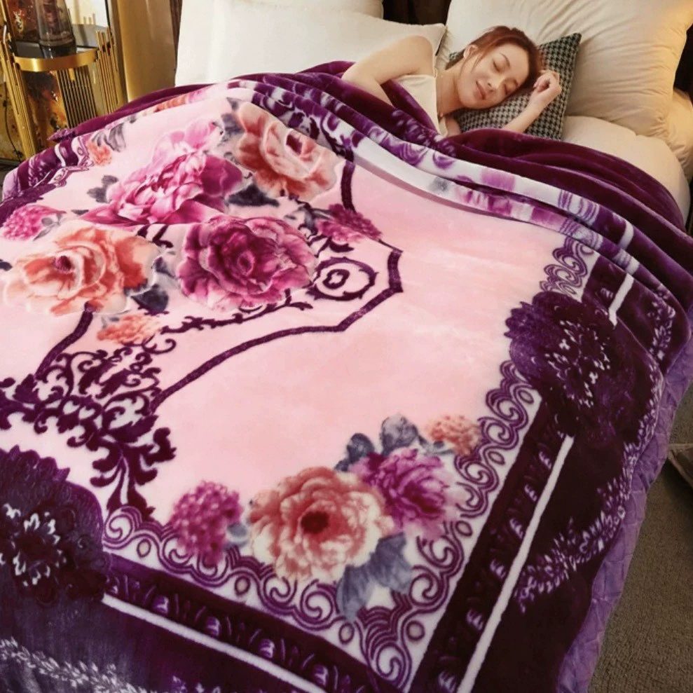 Зимнее одеяло утолщённое рашель, 150 x 200–200 x 230 см, декоративный крупный рисунок — подарок