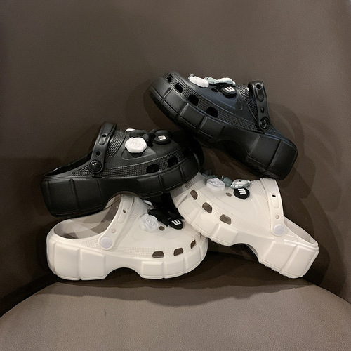 Children's sandals for both boys and girls, 2024 summer new style, suitable for primary school students, sizes 24-35, unisex beach shoes