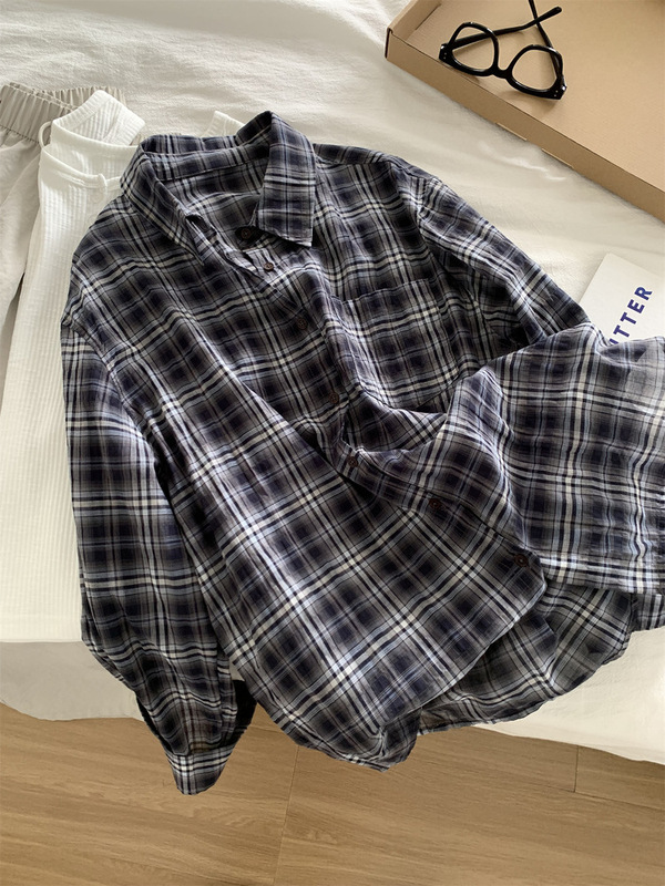 初秋の韓国レトロコントラストチェック柄シャツ女性のためのリラックスしたルーズビッグバージョン薄い日焼け止めカーディガン怠惰なシャツ|undefined
