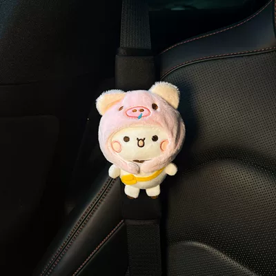 Seat belt shoulder pad: Decorative High-End Couple Plush - pink-pig-headgear-12-black-shoulder-pads