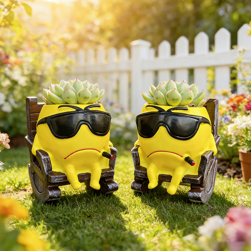 Creative and Cute Rocking Chair Succulent Flower Pot Home Decoration Outdoor Balcony Windowsill Garden Planting Decorative Vase Ornament