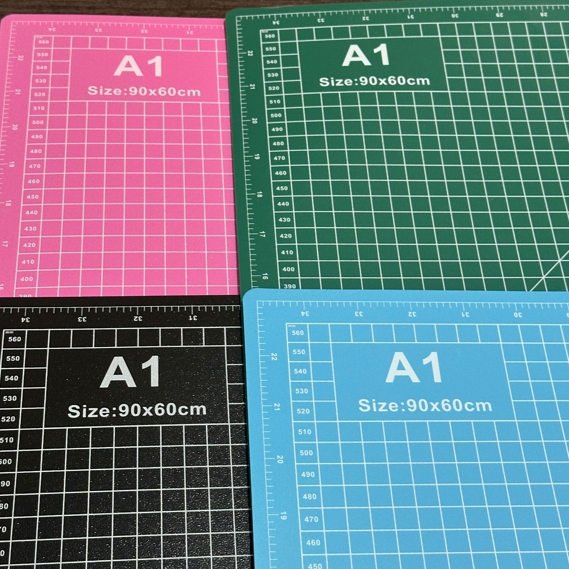 A1 커팅 매트 다양한 색상 선택 가능 2.3mm 수제 DIY 데스크탑 보호 조각 매트 제조업체 재고 도매