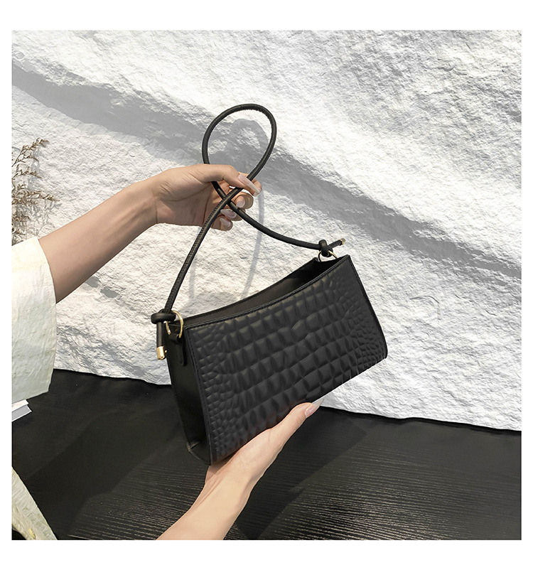 Women's 2024 New Fashionable Crocodile Pattern Shoulder Texture PU Underarm Simple and Versatile Crossbody Bag Trendy_voghion.com