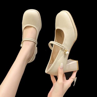 �������ЬŮ�괺���¿����ۚ��|������Ь��Ů�ָ��߸�Ь