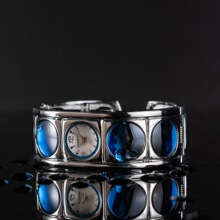 2025�¿�羳��̟��NEBAY���R�d���uͨ�rƤ���uŮʿ���CʯӢ�ֱ�