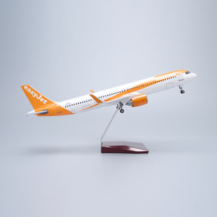 1:100�����׽ݺ���A321neo����͙C�w�Cģ�͔[��44cm�YƷeasyJet