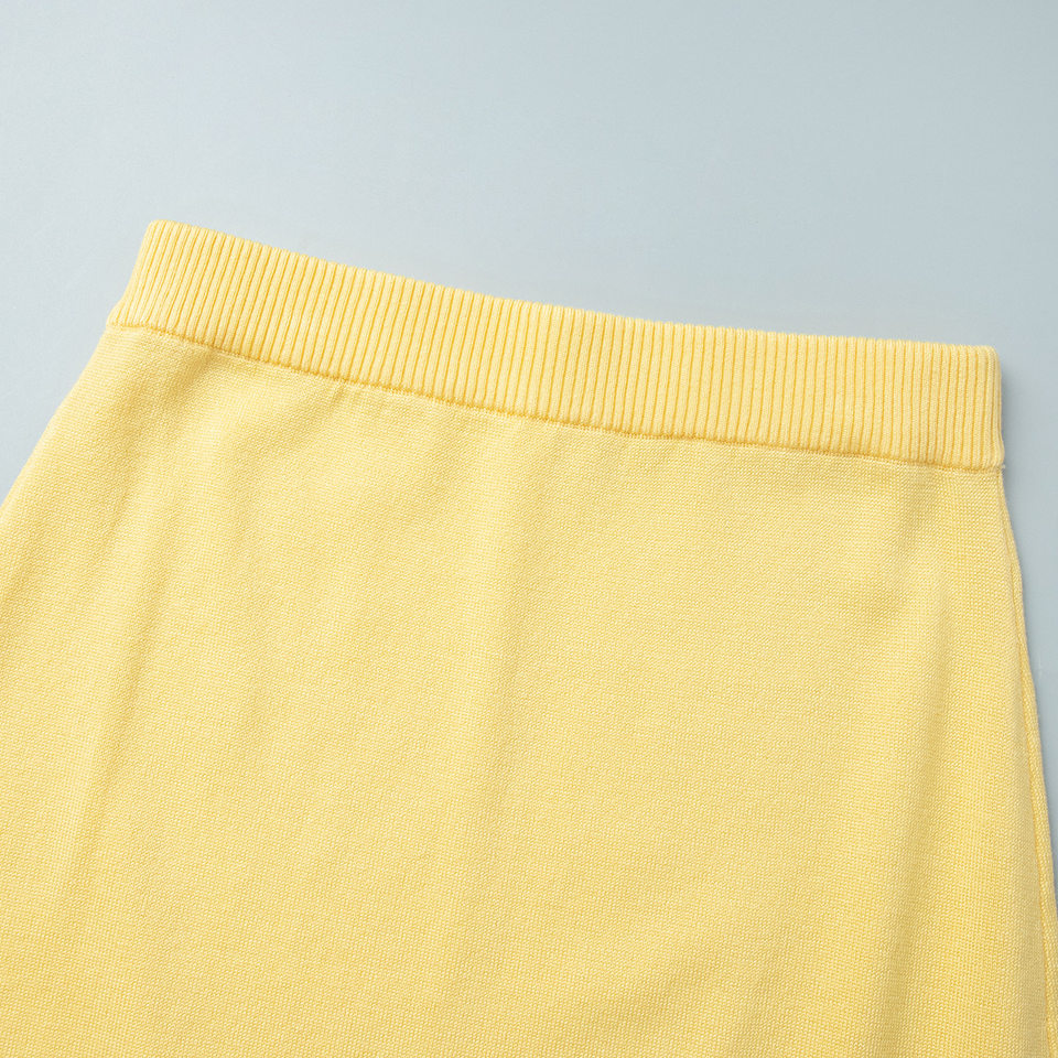 Bộ đầm dệt kim ngắn tay tay phồng dáng dài phong cách tối giản — Màu vàng, Màu xám đậm chi tiết 16