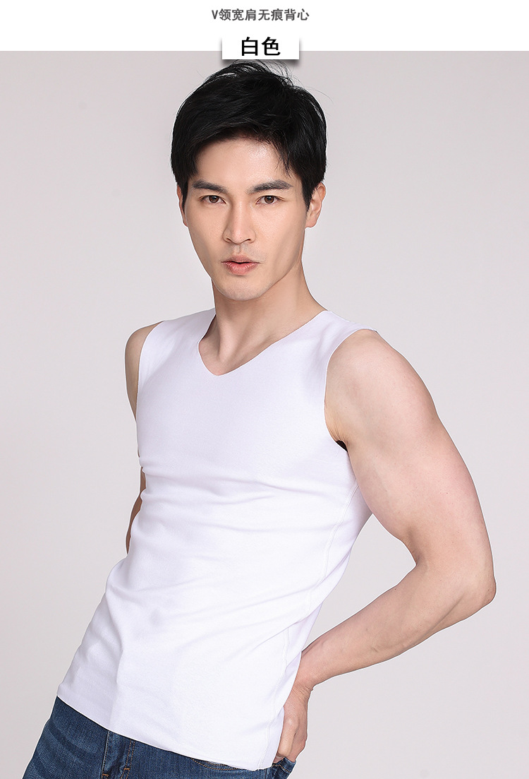 无痕宽肩背心-模特展示-V白色1.jpg