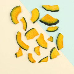 Bulk Assorted Edible Pumpkin Dried Pumpkin Crisps Baked Raw Material Food Commercial Pumpkin Dried