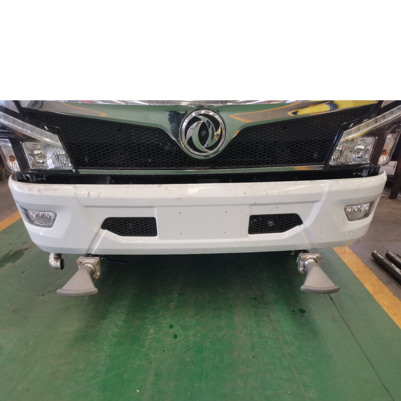 New Energy Sprinkler Truck Dongfeng 9-Ton Multi-Functional Greening and Dust-Suppression Sprinkler Truck for First-Tier Cities