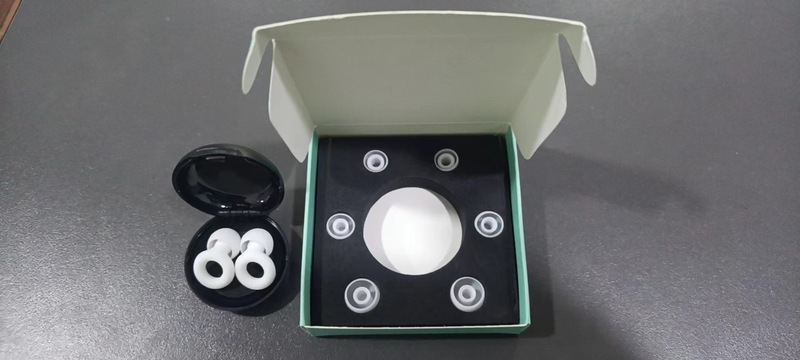 跨境定制款专供硅胶隔音降噪睡眠耳塞挂脖耳塞可定制产品logo颜色|undefined