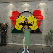 kaws֥�������򿨲�����ưɹ�ҵ��ǽ�泡��װ��Ʒ�տ�����ǽ��