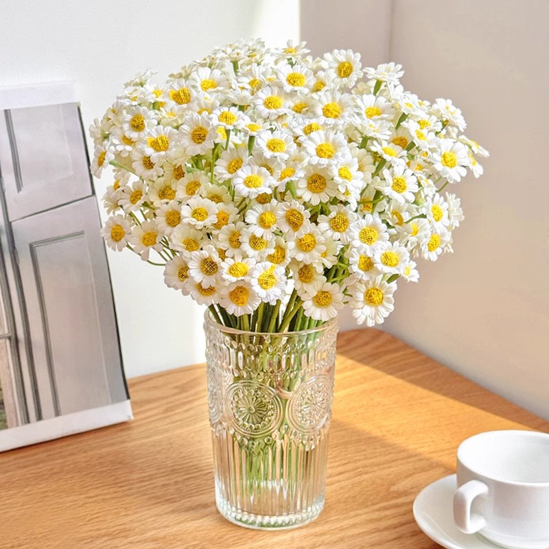 Flor artificial, sentido avanzado, manguito de manzanilla realista, pequeña margarita, flor falsa, sala de estar, decoración de la mesa, ramo, accesorios de fotografía