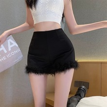 性感辣妹毛毛短裤女春季新款高腰显瘦修身热裤百搭美式外穿靴裤子