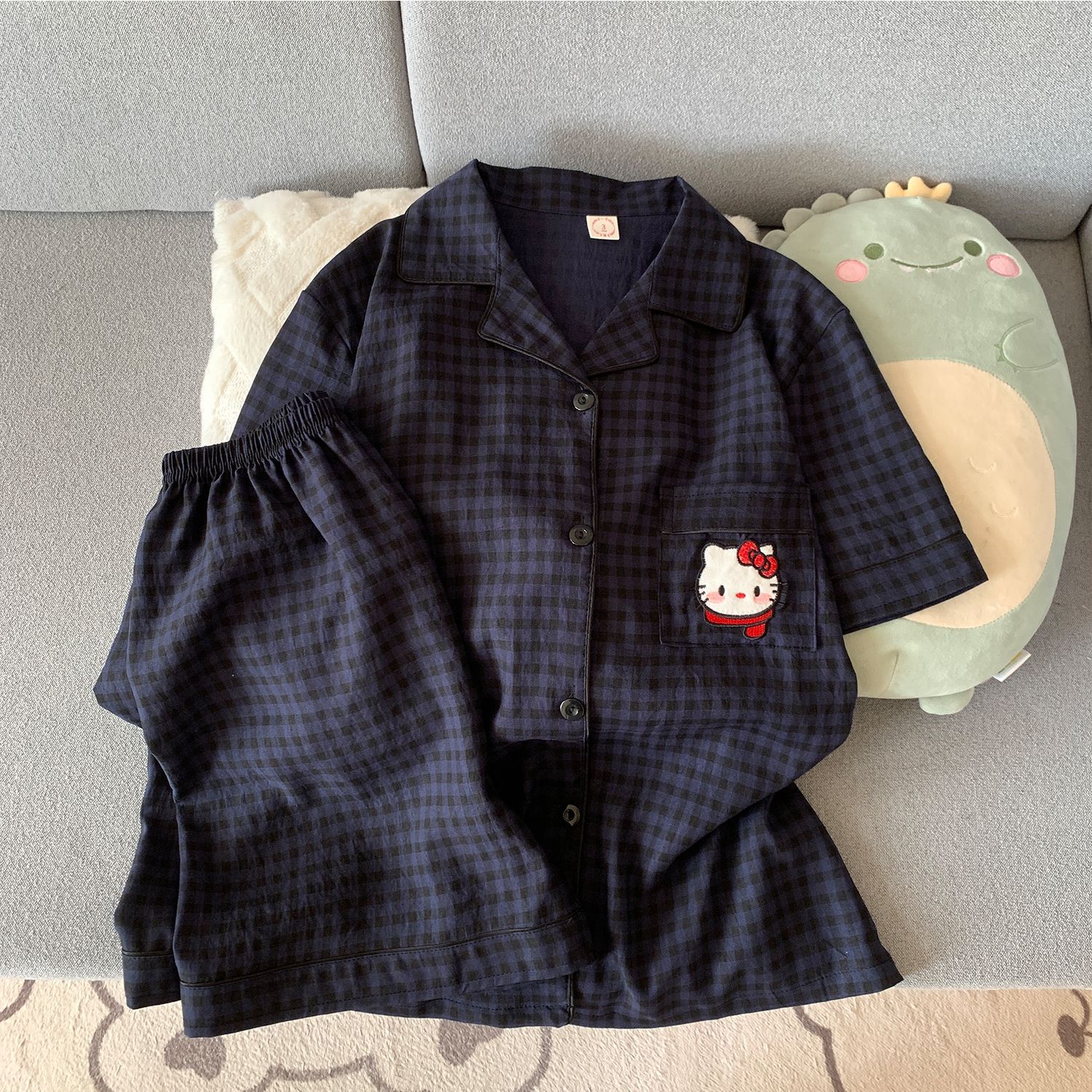 Pijama coreano de primavera y otoño lindo KT gatos cuadrícula pantalones cortos de manga corta cardigan set nubes algodón ropa de hogar se puede usar fuera