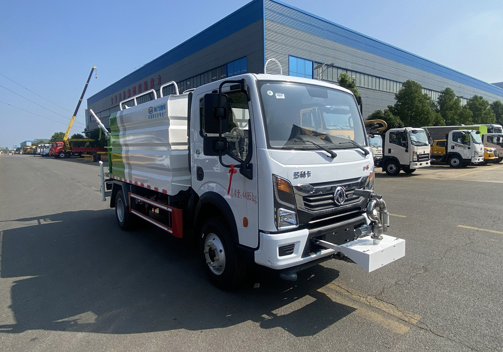 What is the price of the new Dongfeng 7-ton blue license plate fog cannon vehicle, Hubei Chengli brand Dolica 7-cubic-meter dust suppression vehicle?