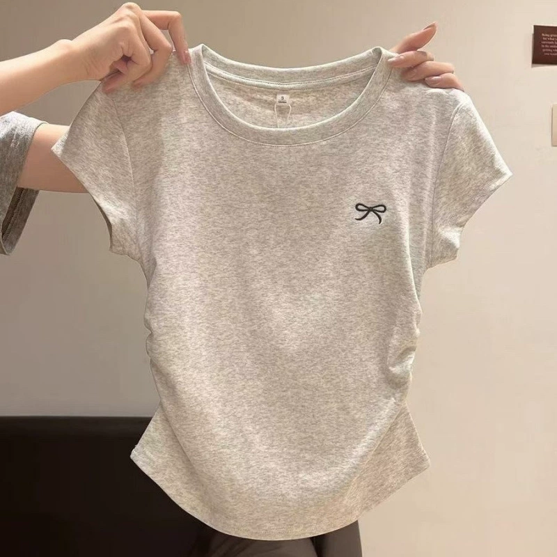 Летний дизайнерский укороченный свитер, круглый воротник, тренд сезона, slim fit