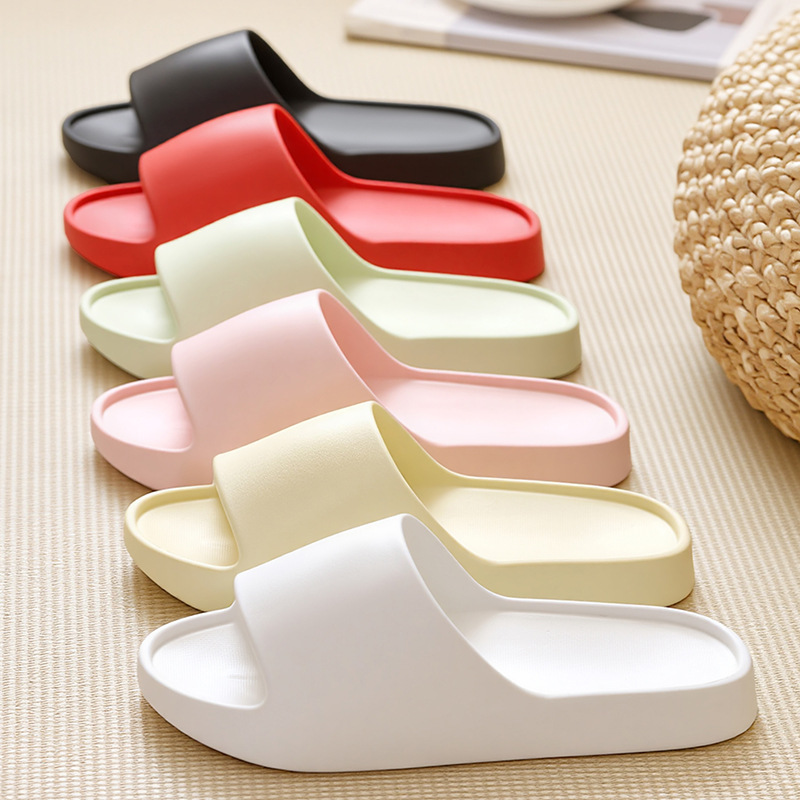 Popular Eva Simple Slippers for Men and Women, Summer Thick-Soled Slippers with a Soft Feel, Suitable for Indoor Home Use, Bathing, and Non-Slip Outdoor Wear