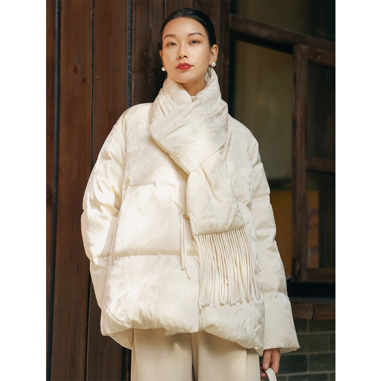 90% White Duck down Short Young Style Women's down Jacket 25 Winter New Chinese Style Neckline National Style Thickened Puffer Jacket Coat