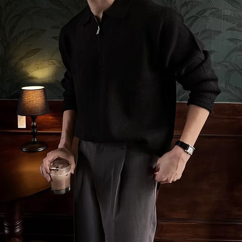 Long-sleeve with zipper