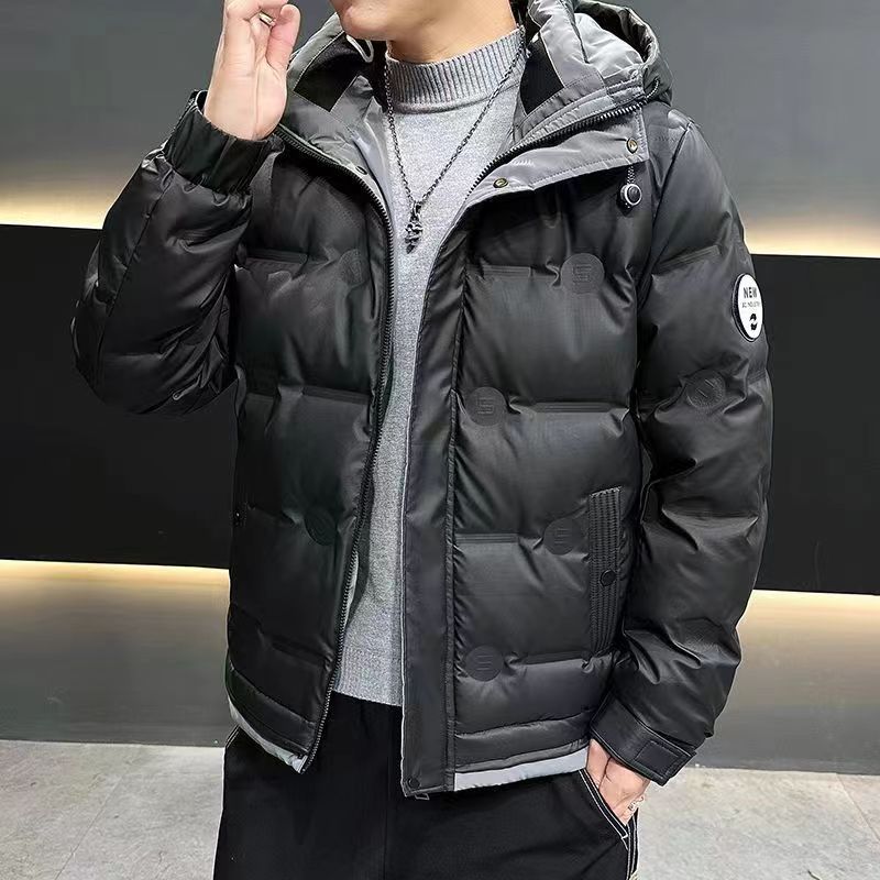 검은색
