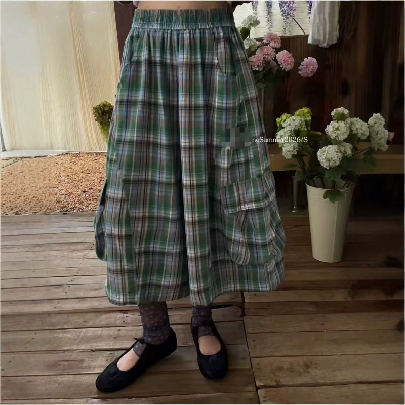 Japanese-Style Workwear Large-Pocket Plaid Wide-Leg Pants 2026 Summer New Mori-Style Loose Plus-Size Cropped Casual Pants