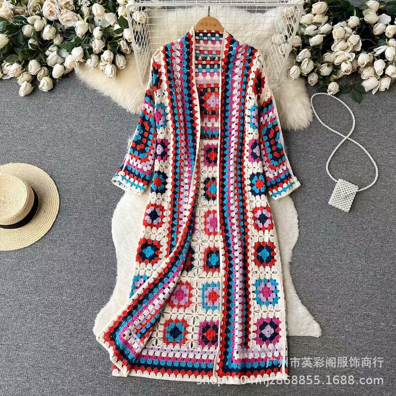 Ethnic-style Vintage Heavy Industry Crochet Design Color-matching Plaid Knitted Cardigan Jacket Women's Slim-fit Mid-length Top Ethnic-style Vintage Heavy Industry Crochet Design Color-matching Plaid Knitted Cardigan Jacket Women's Slim-fit Mid-length Top