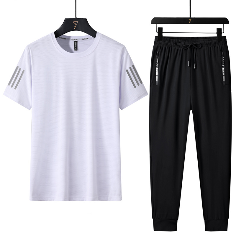 Traje de ocio deportivo de seda de hielo de talla grande para hombre de verano Camiseta de cuello redondo para hombre Pantalones de manga corta de secado rápido Juego de tres piezas