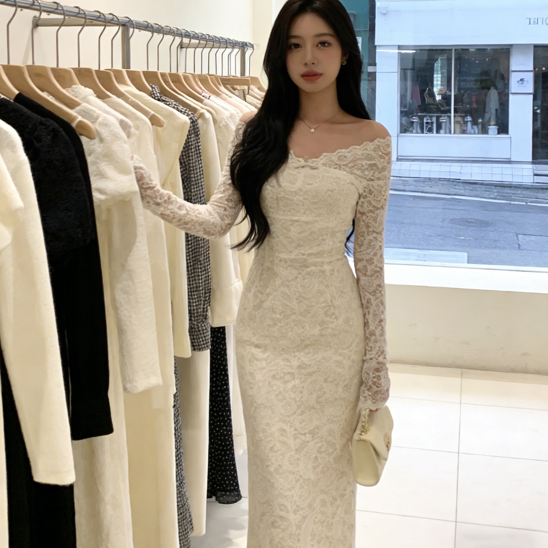Design beige lace elegant evening dress