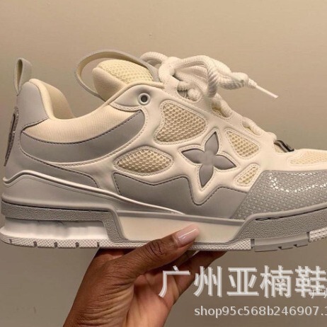 Guangzhou Shoe Factory Mesh Basketball Shoes Breathable Bread Shoes Retro and Fashionable Board Shoes Trendy Casual Sports Torre Shoes Guangzhou Shoe Factory Mesh Basketball Shoes Breathable Bread Shoes Retro and Fashionable Board Shoes Trendy Casual Sports Torre Shoes