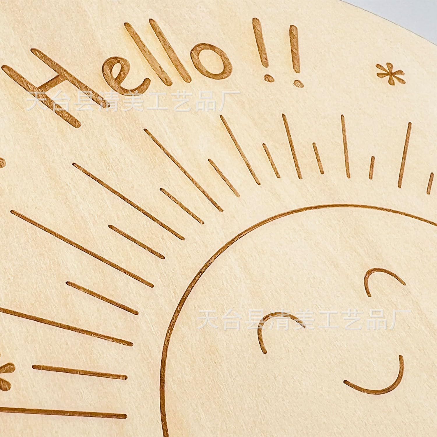 Tarjeta de hito de madera para bebé tallada a doble cara