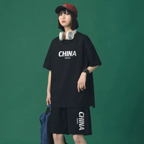 Оптовая Повседневный Спортивный костюм из двух частей для женщин 2024 Новая Мода футболка с короткими рукавами 5 четверти Короткие брюки Летняя мода