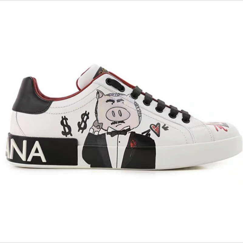 Zapatos deportivos casuales transpirables y perforados de moda coreana estilo DG, versión superior, para hombre, invierno 2025, zapatos blancos de moda europeos y americanos para mujer.