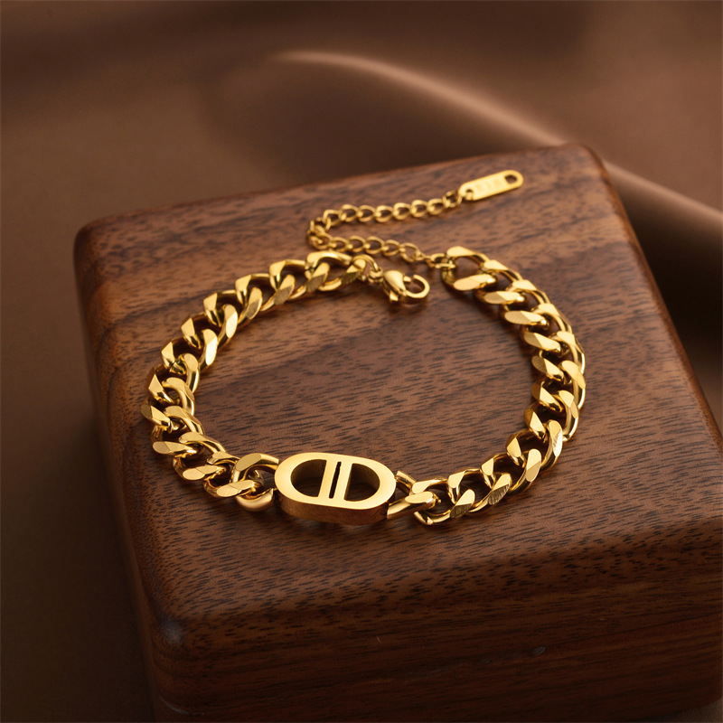 Joyas transfronterizas europeas y americanas Pulsera de acero de titanio de todo fósforo Versión coreana del temperamento bohemio Pulsera de acero de titanio que no se desvanece Joyería femenina