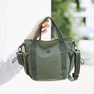 �Y���羳̩���R�����������e�ϓ�Խ������б������e�μ�����Ů��