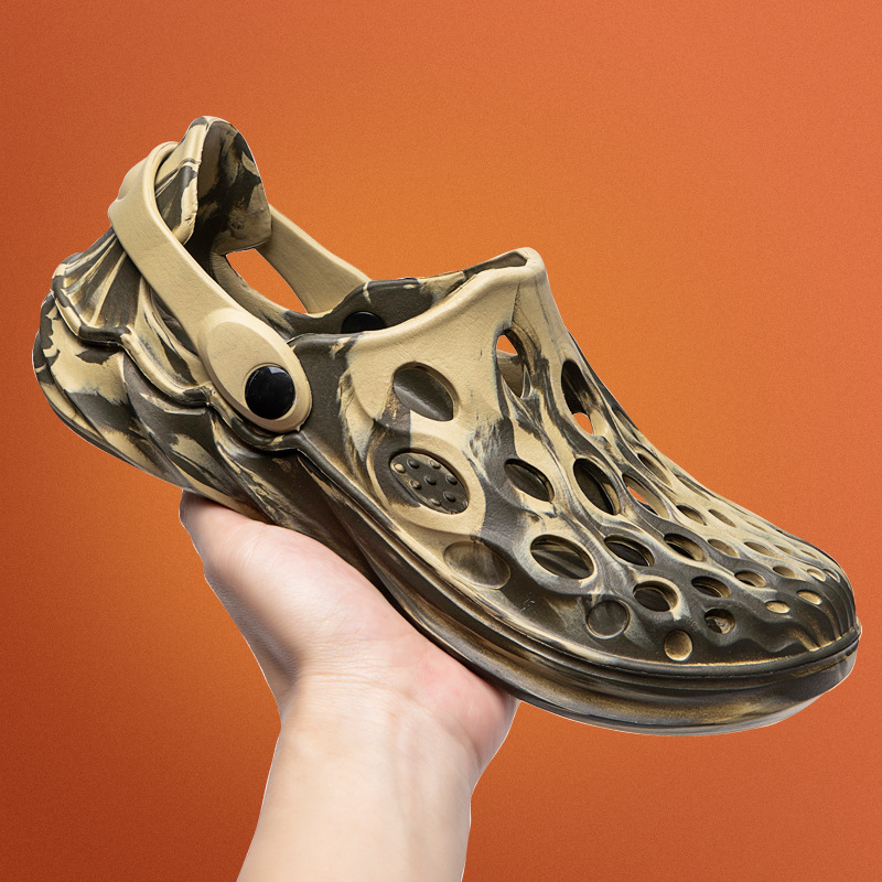 Personalizado camuflaje agujero zapatos de los hombres de moda sandalias huecas hombres 2023 sandalias deportivas de verano al aire libre zapatos de playa de moda