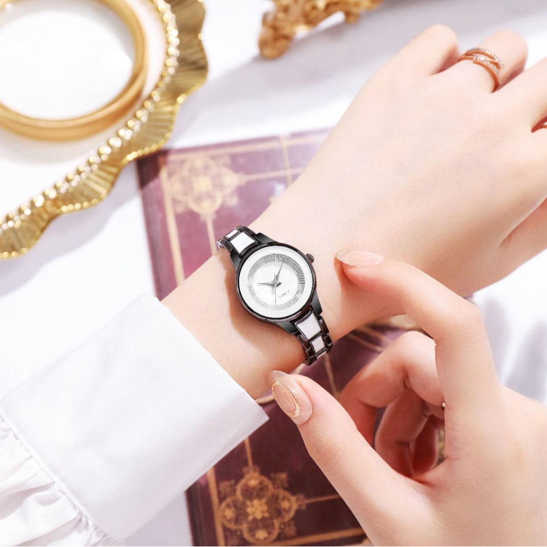 Fashion simple elegant bracelet new foreign trade disc elegant high-end women's quartz watch watch live hot