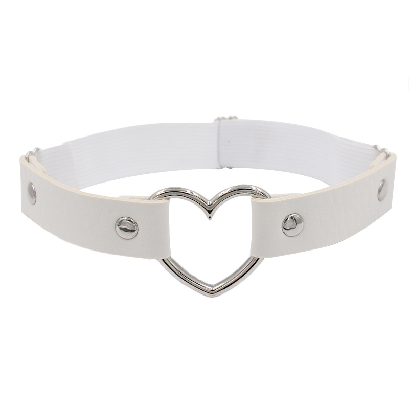 Zippe European American Harajuku Punk Street Shot Love Leather Leg Bracelet Single Layer Heart-shaped Street Dance Leg Ring Garter Ankle Ring display picture 2