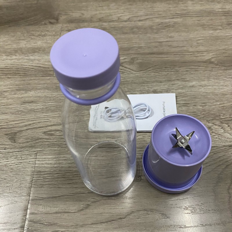 Cross-border new portable juice cup travel bottle juice cup small home use manual charging juicer