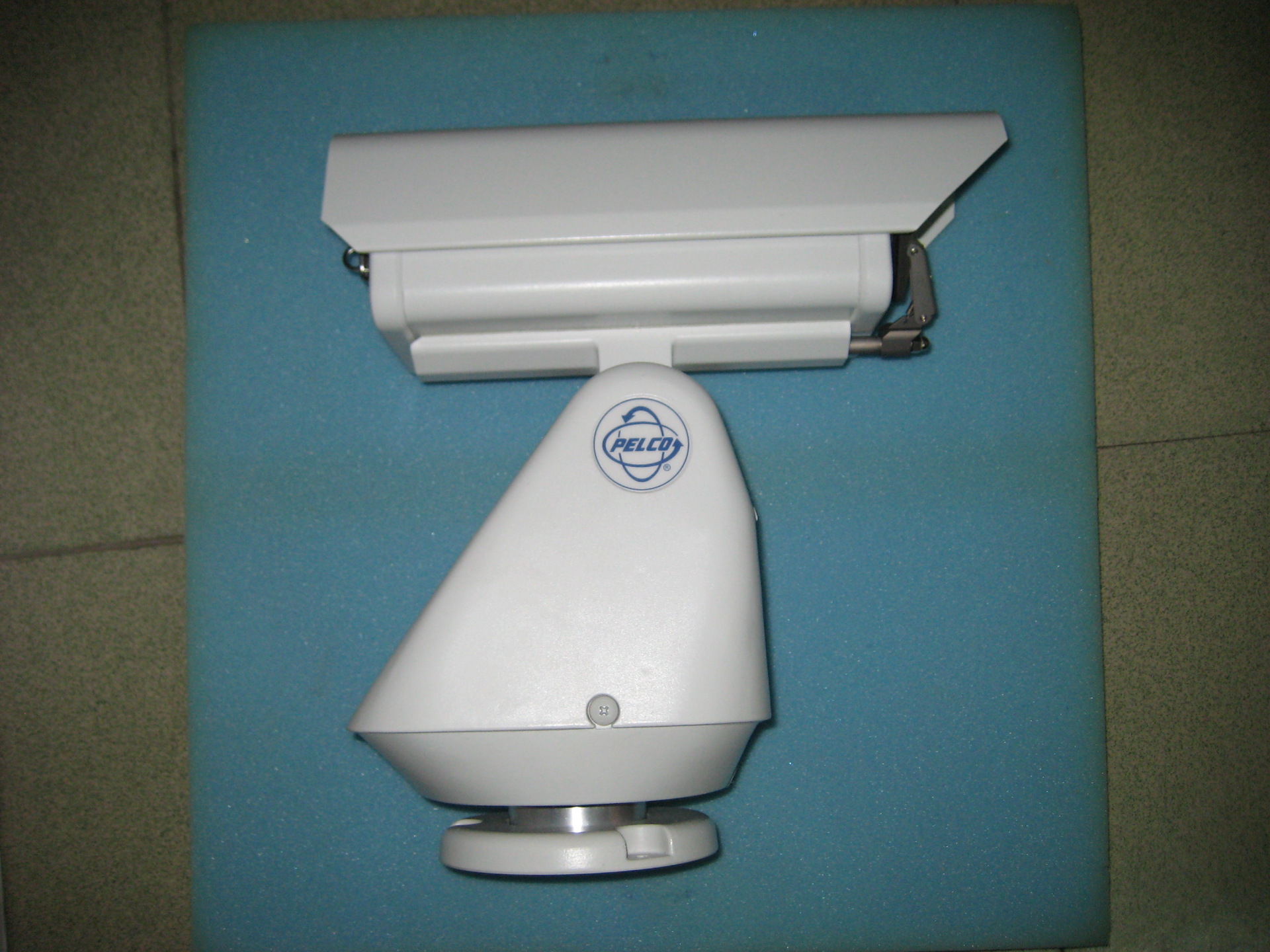 美国派尔高 PELCO高速云台摄像机ES31CBW35-5W-X,ES31CBW24-5W-X