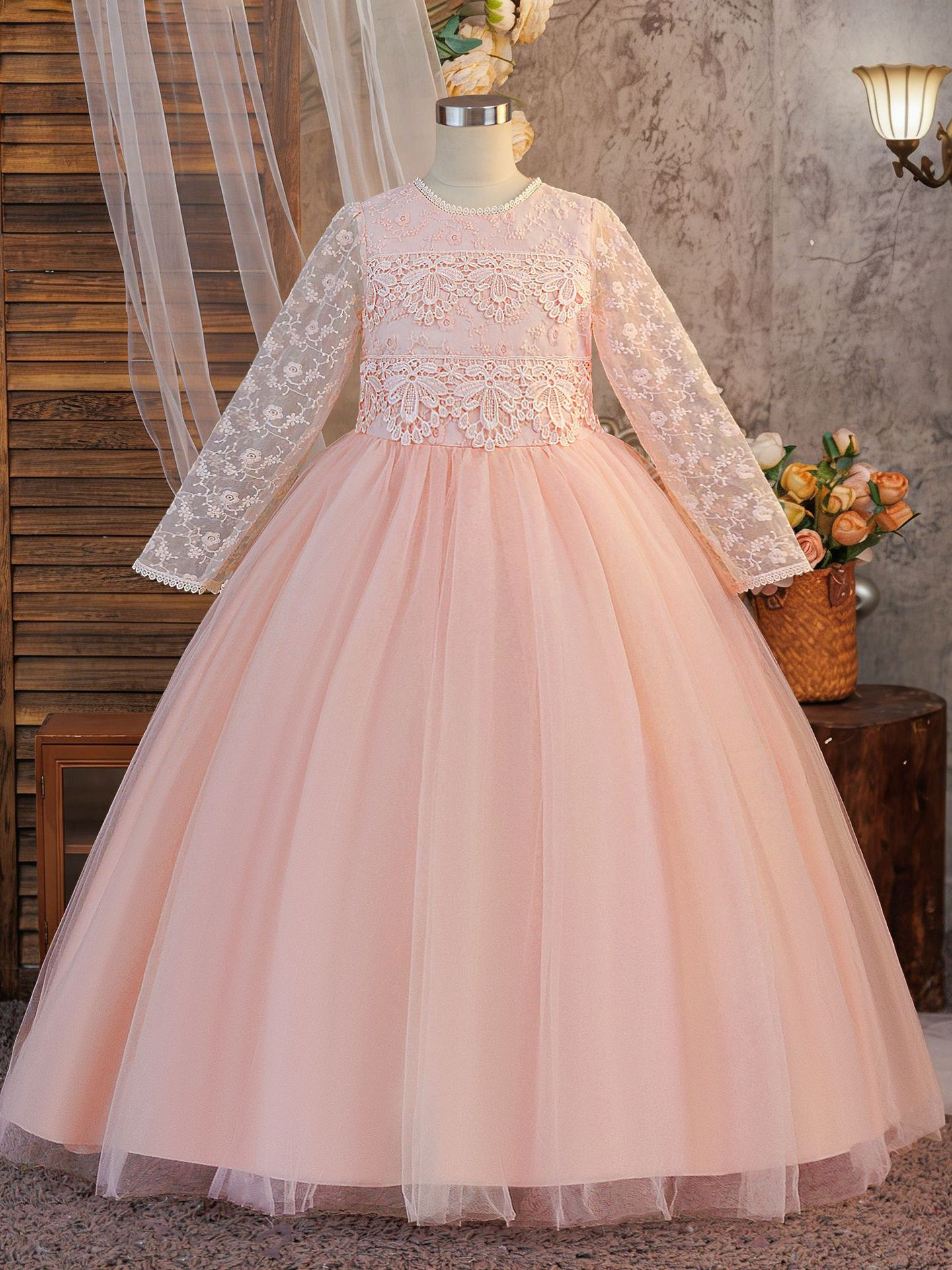 Vestido de noche de niños de alta gama simple de otoño dama niña florista vestido de princesa de cumpleaños anfitrión interpretación de piano